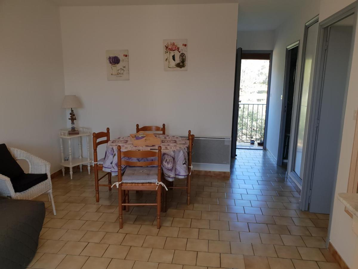 Residence Lou Cigaloun - Ana Location Greoux-les-Bains Bagian luar foto