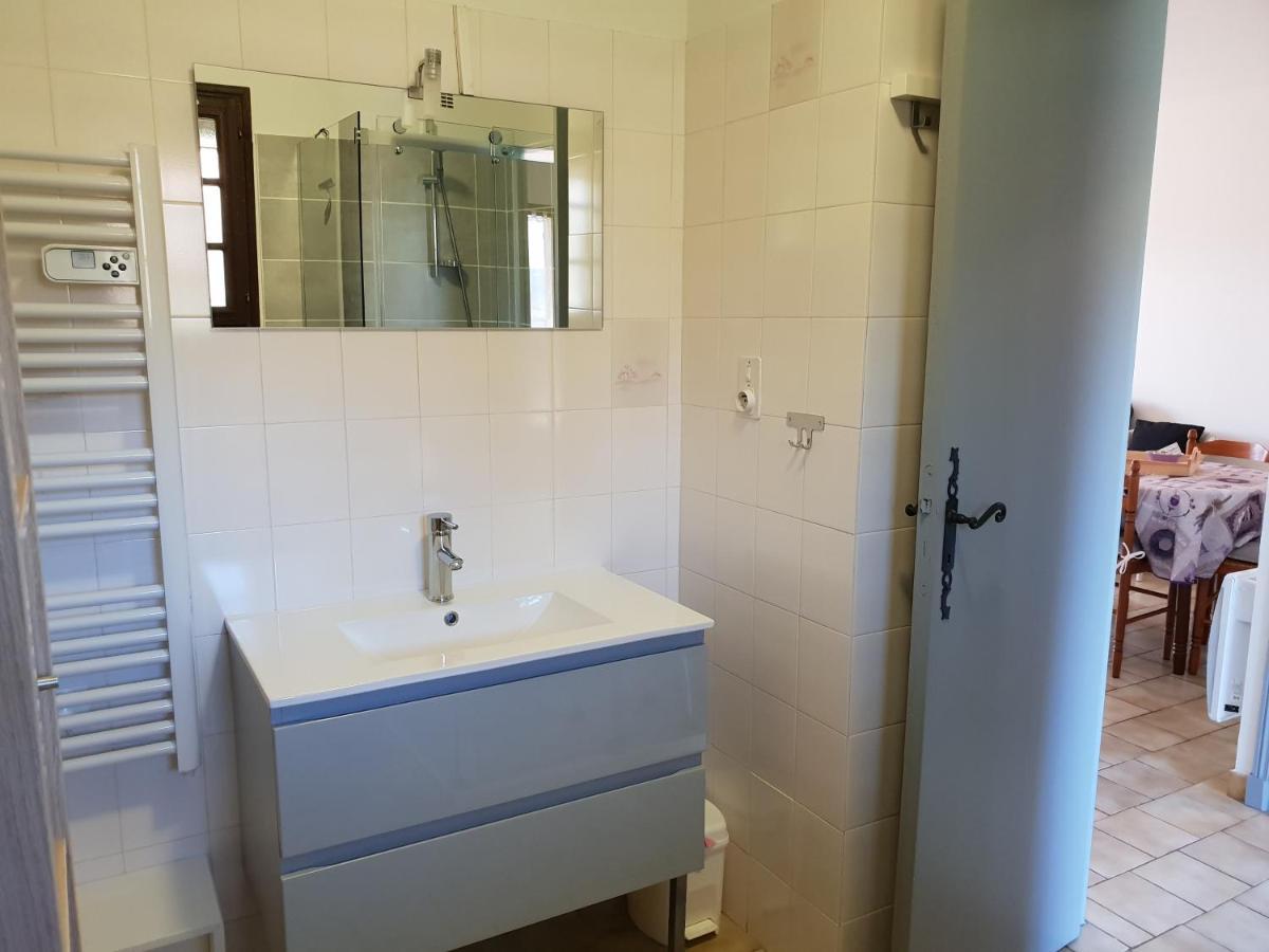 Residence Lou Cigaloun - Ana Location Greoux-les-Bains Bagian luar foto