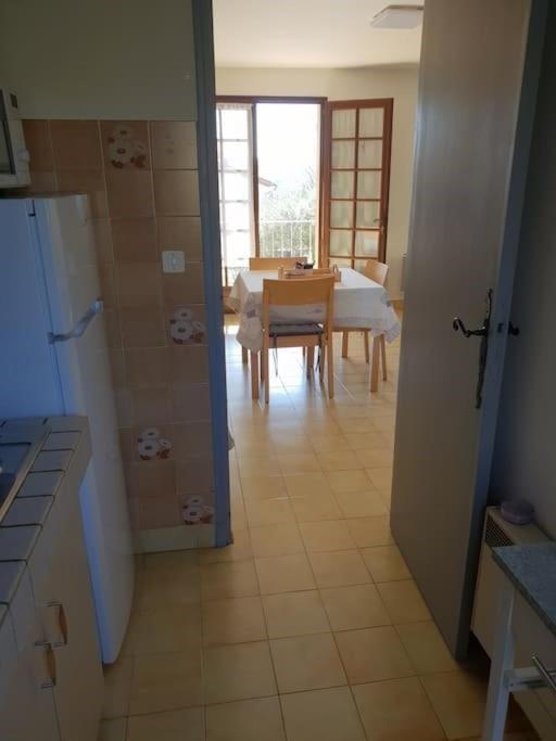 Residence Lou Cigaloun - Ana Location Greoux-les-Bains Bagian luar foto