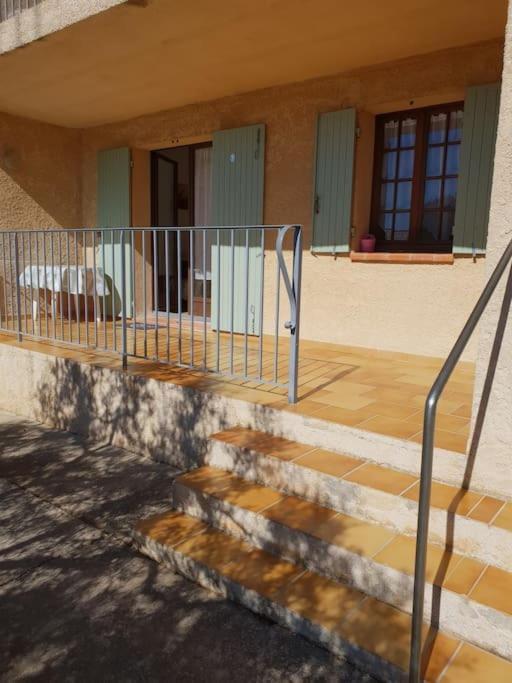 Residence Lou Cigaloun - Ana Location Greoux-les-Bains Bagian luar foto